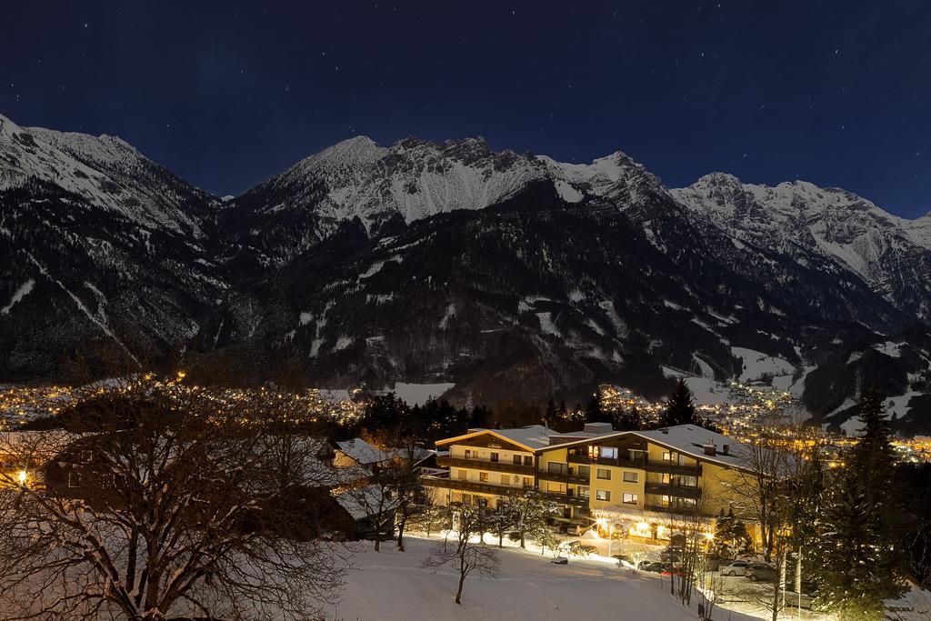 Naturhotel Taleu Buerserberg Exterior photo